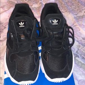 Black & white adidas Falcon W